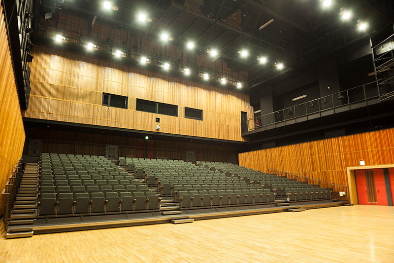 大ホール ごみ – 砂川市地域交流センターゆう / NPO法人ゆう 【公式】